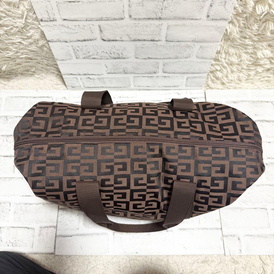 大容量/美品✨ジバンシー デカボストン ハンドバッグ ブラウン ロゴ 総柄