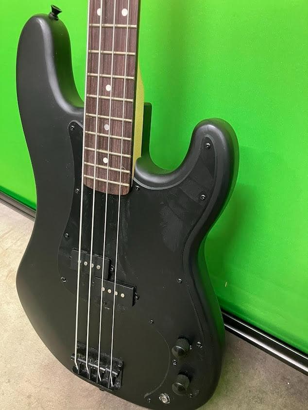 SELDER CUSTOM エレキベース　マットブラック