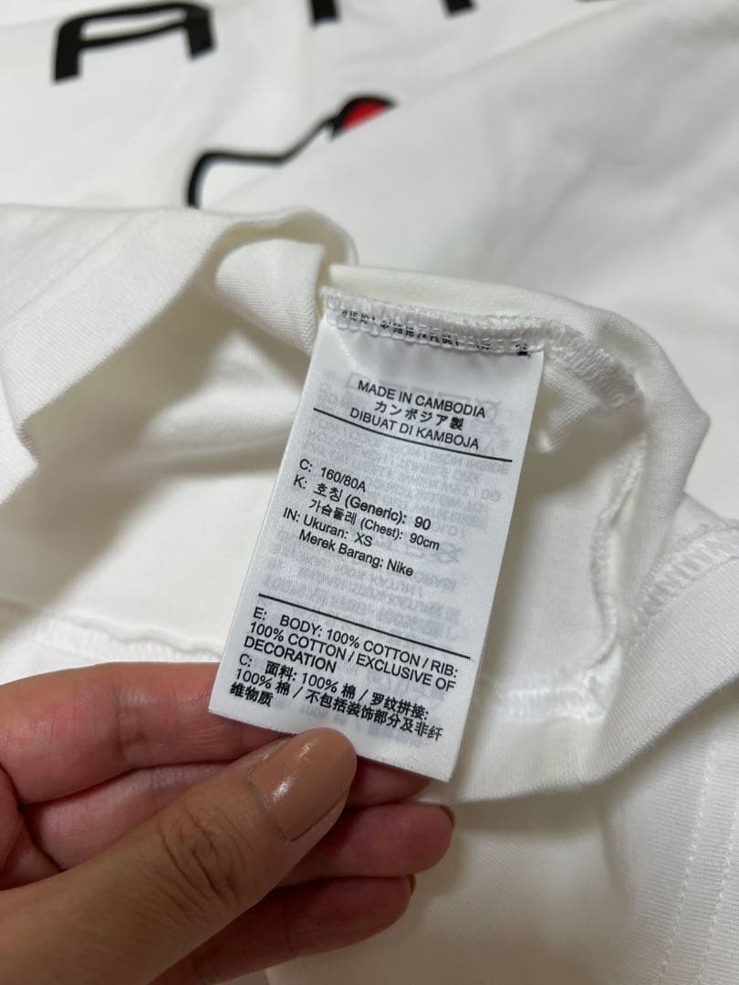 NIKE×Hello Kitty コラボTシャツ