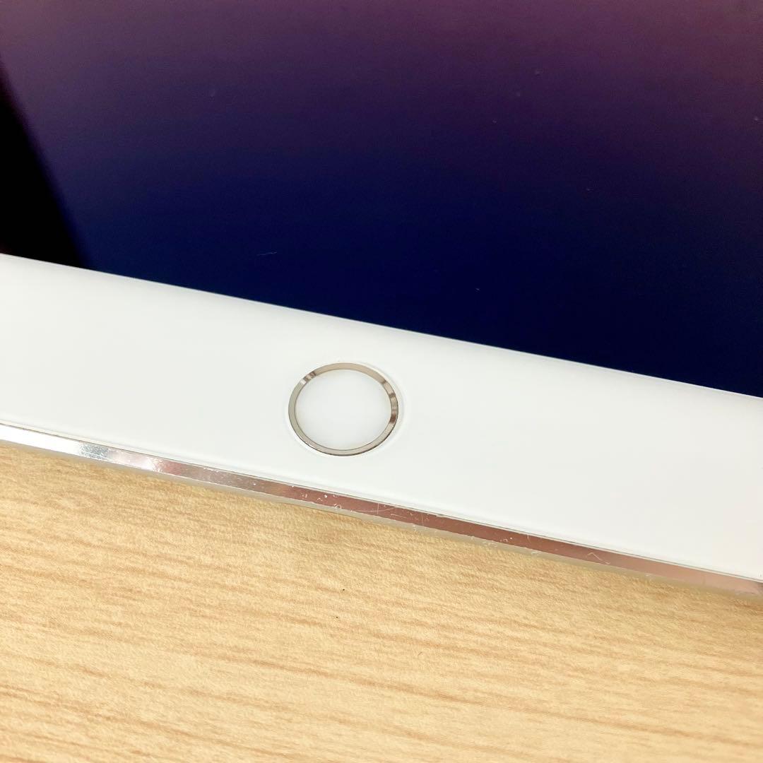 iPad本体 iPad Air2 Wi-Fi+cellular 64GB docomo
