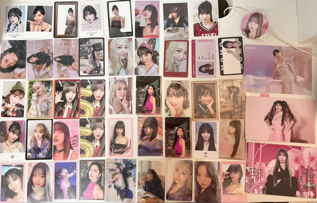 TWICE トレカ・カード等まとめ売り