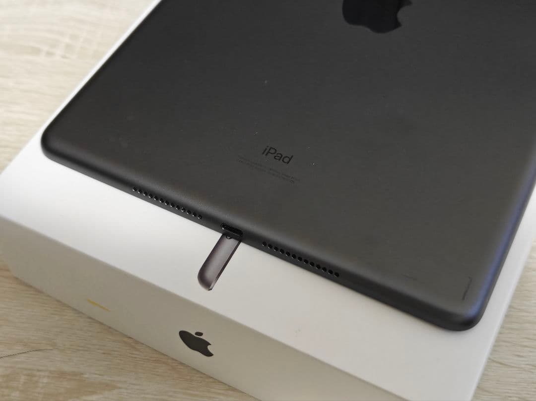 【箱付き完品】iPad 9世代 256GB wifiモデル　スペースグレー
