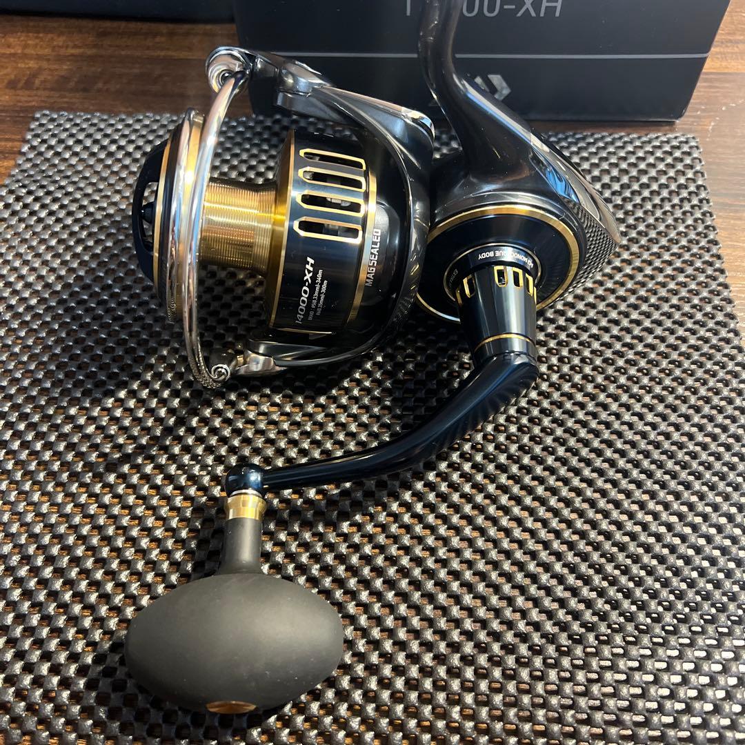【専用】DAIWA 25SALTIGA 14000-XH 新品未使用