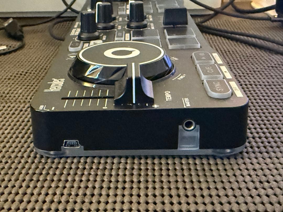 Y*e様 Hercules DJControl STARLIGHT
