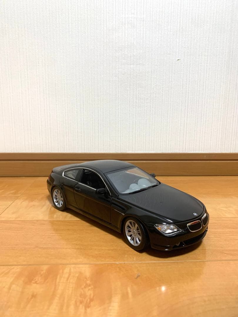 ミニカー BMW645ci HOTWHEELS 1/18