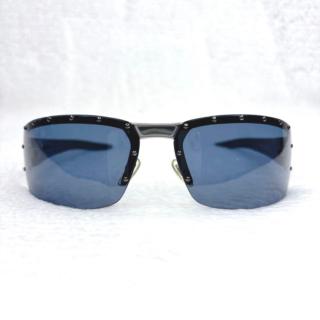 小物 GUCCI l Frame Sunglasses Rivet