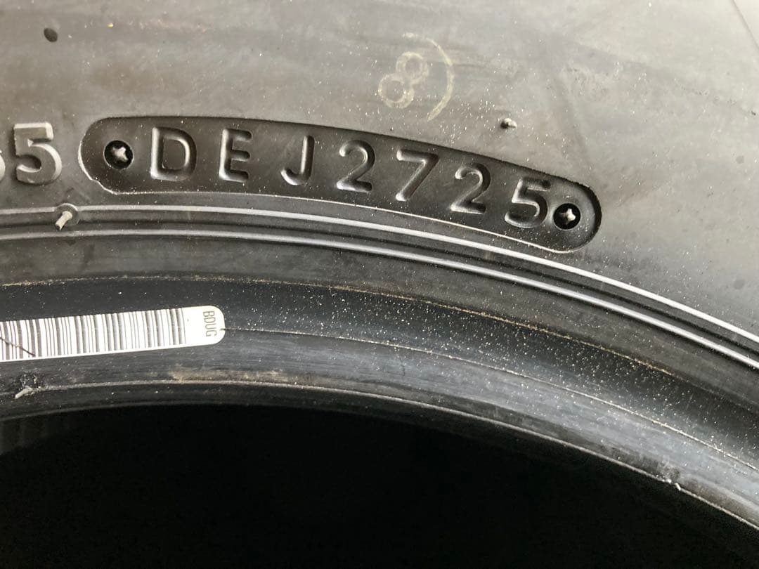新車剥がし BS 195/80R15 25年製 夏タイヤ 【南-184 ①】