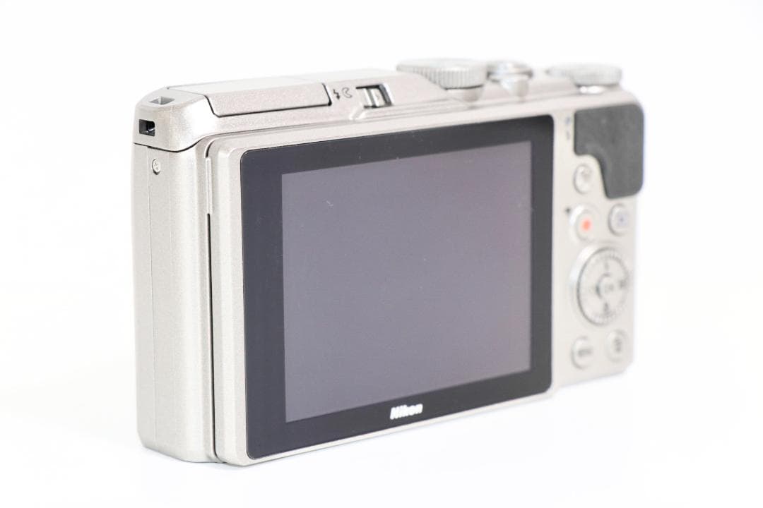 ■ 新品級 ■ ニコン Nikon COOLPIX A900 シルバー