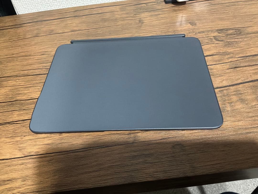 美品ESR Shift キーボードケースiPad Air 11インチ M4 対応