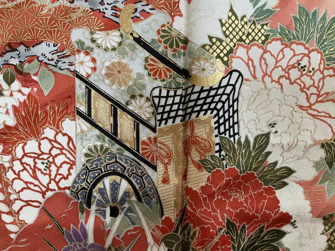 ■E2622■美品■正絹■松坂屋扱い 四季草花模様　京友禅　振袖■裄66