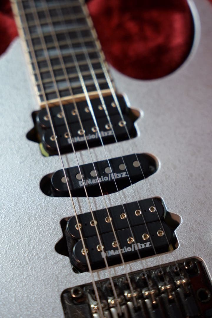Ibanez RG2570E VSL 中古品