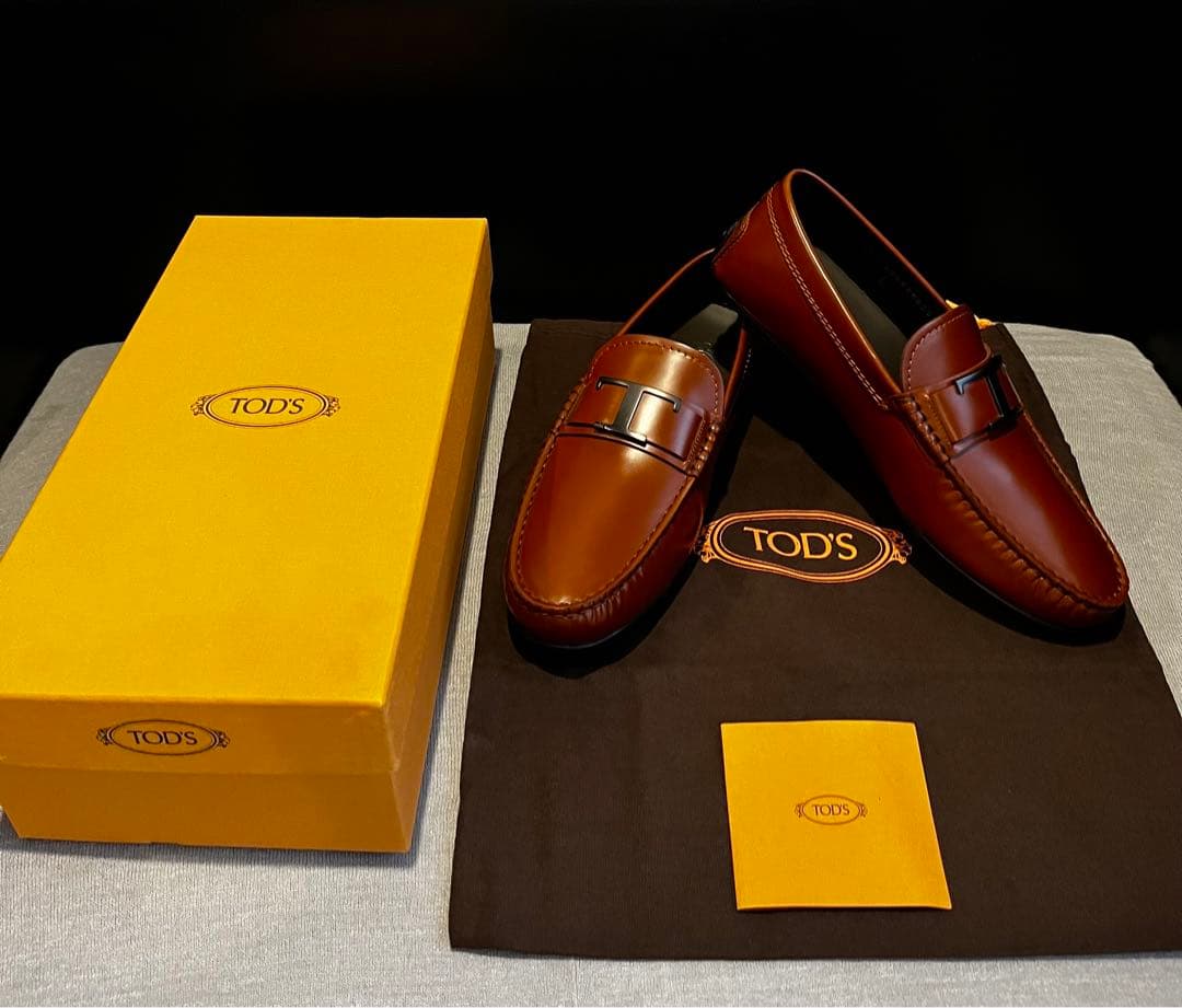 TOD’Sトッズ Tタイムレス シティゴンミーニ レザー ドライ ビングシューズ