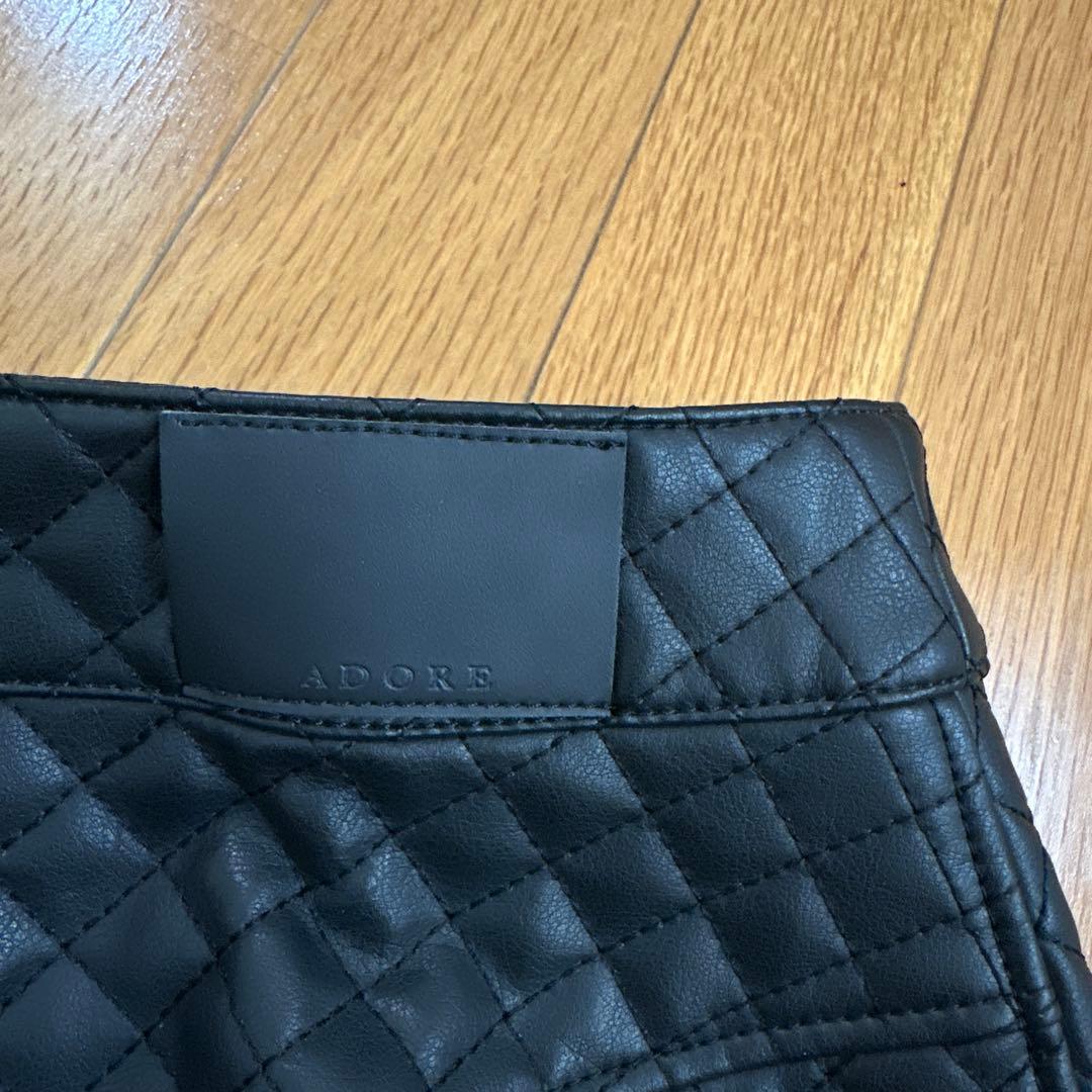 ADORE　アドーア 　キルティングフェイクレザースカート　黒