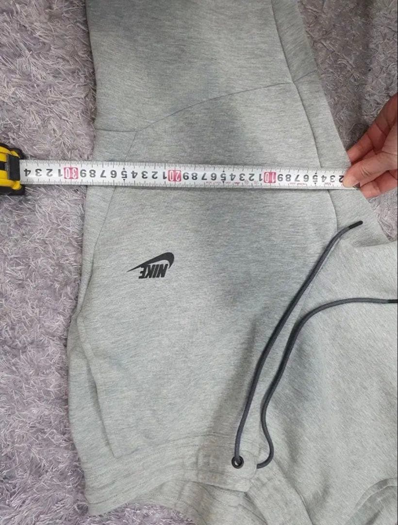 Nike テックフリース下