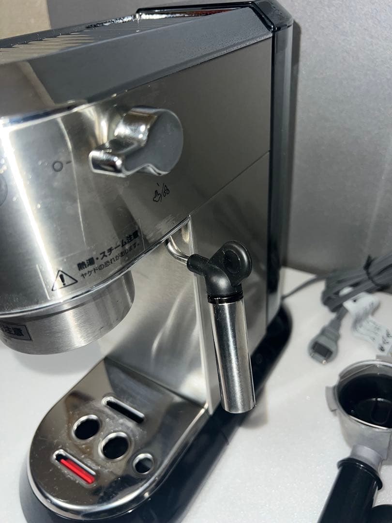 De'Longhi エスプレッソマシン 本体と付属品 EC680M