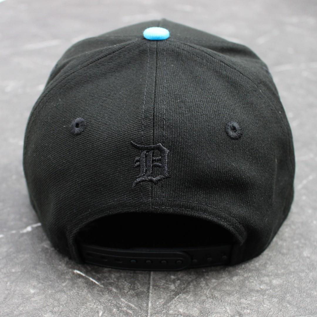海外モデル NEW ERA 9FORTY タイガース フレイム キャップ
