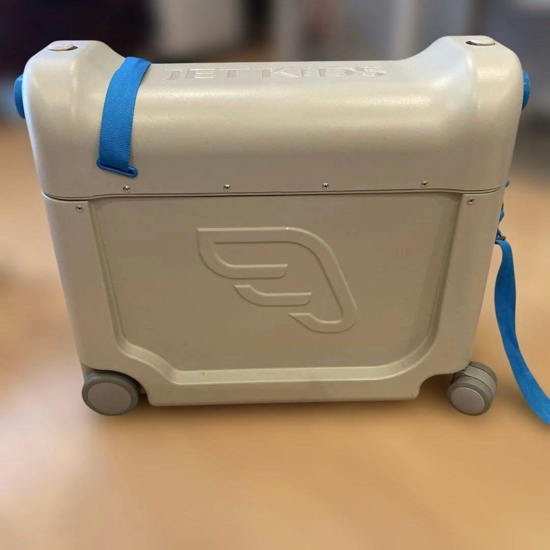 jetkids bedbox 乗り物型スーツケース機能