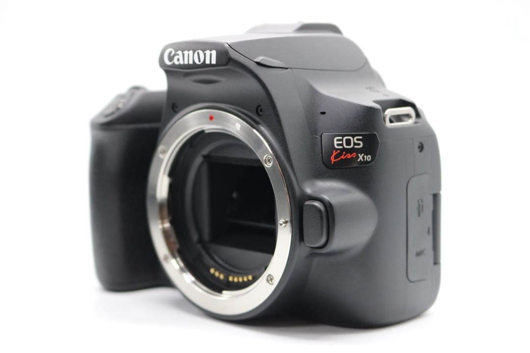 超美品 【Canon EOS Kiss X10 トリプルレンズセット】 安心保証