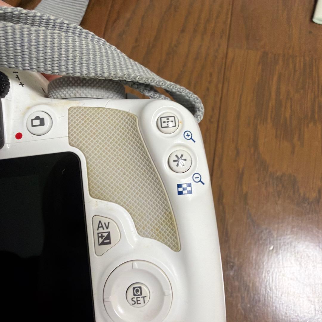 Canon EOS Kiss X7 デジタル一眼レフカメラセット