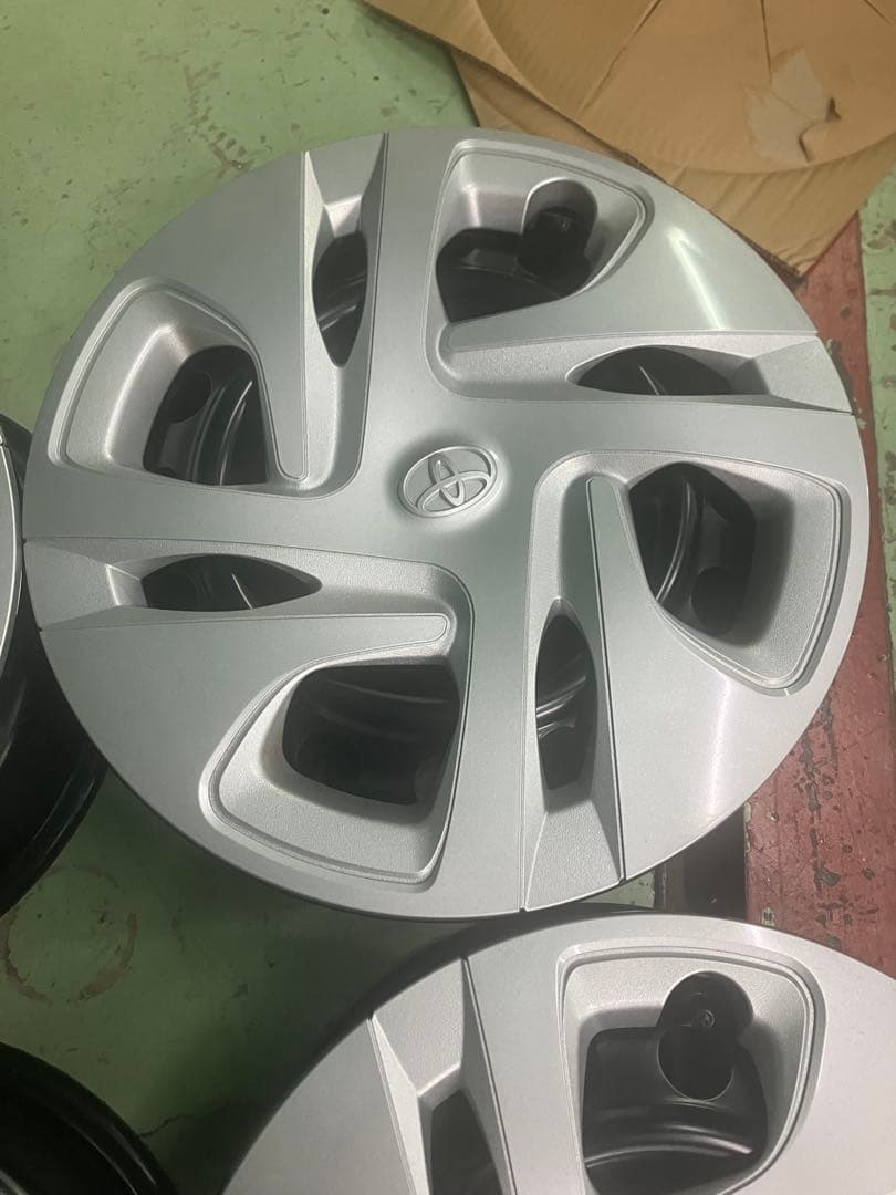 新車外し　　アクア純正スチールホイール　　MXPK10/MXPK11　美品