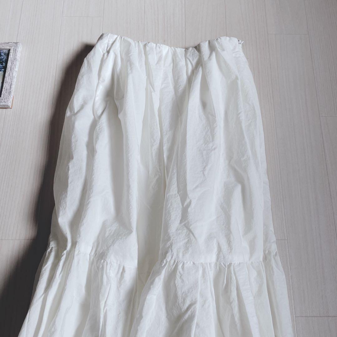 ♢【美品】emmi エミ ティアードスカート ホワイト ロング丈 フレア 日本製