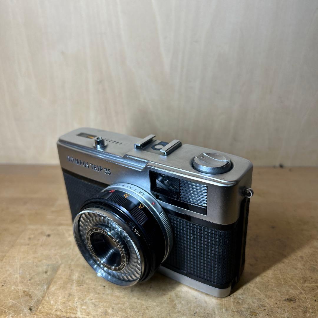 Olympus Trip 35 人気カメラ　赤ベロ快完動極美品