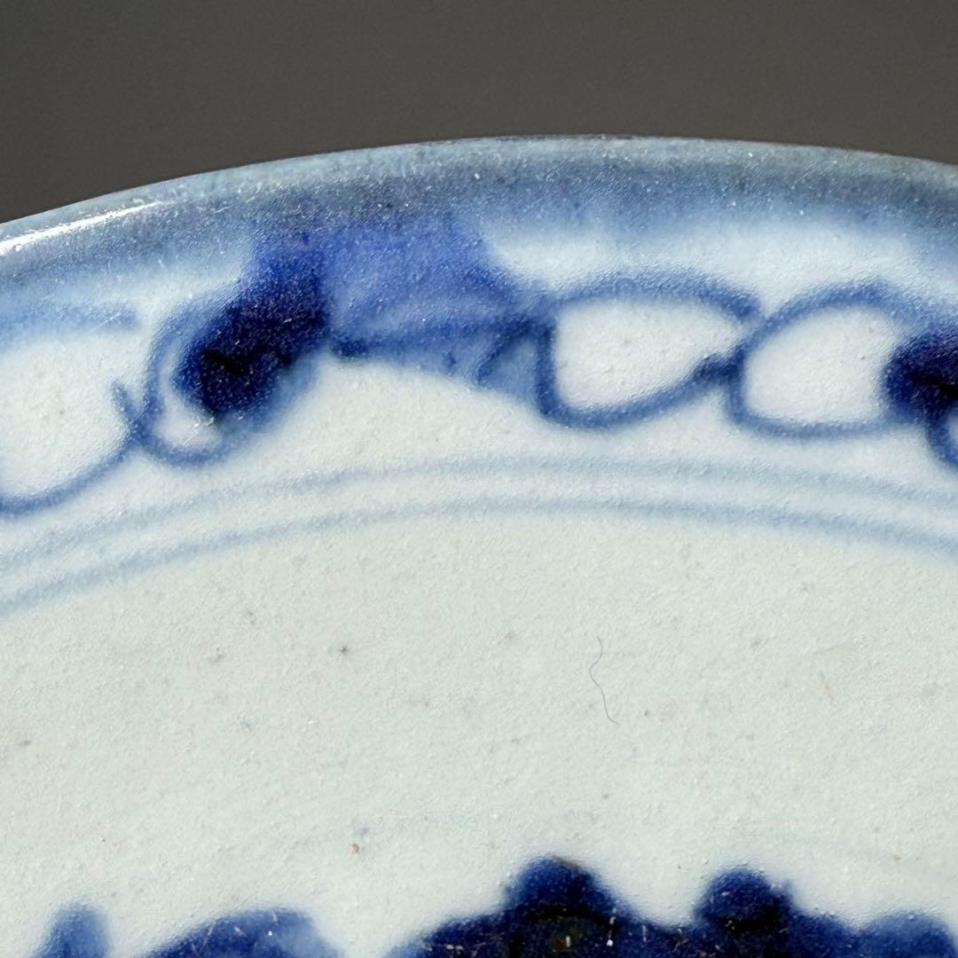 清代中期　青花勾連　染付魚文皿　中国美術　時代物 骨董品　古染付　時代あり