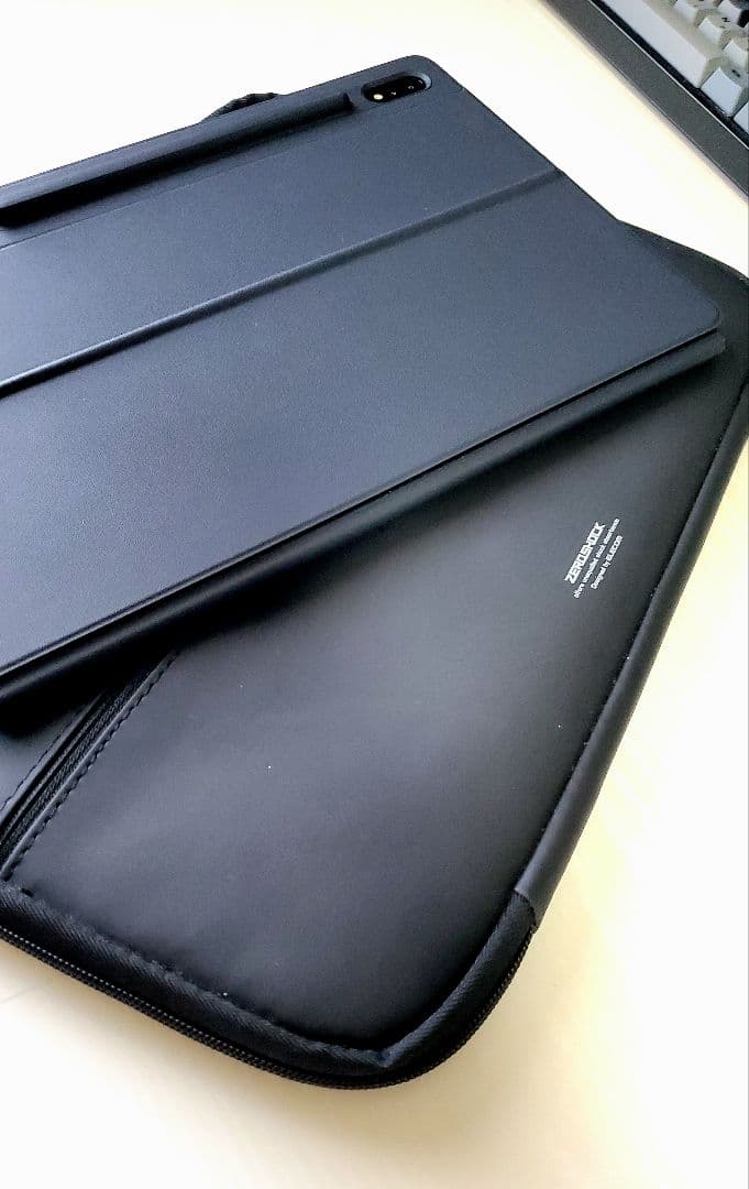 純正 Galaxy Tab S8+ タブレット ＋ 純正 キーボード付き