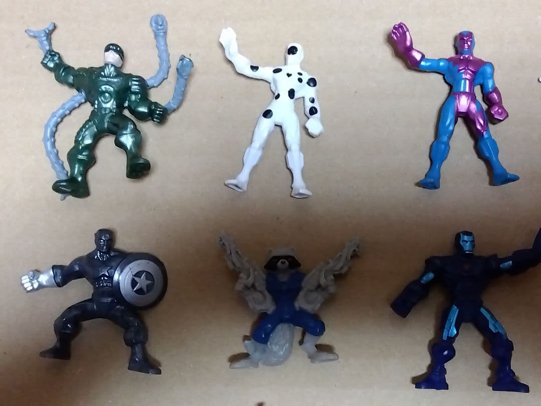 MARVEL500　フィギュア　29　ハズブロ　アメコミ　ロケット　レジェンド