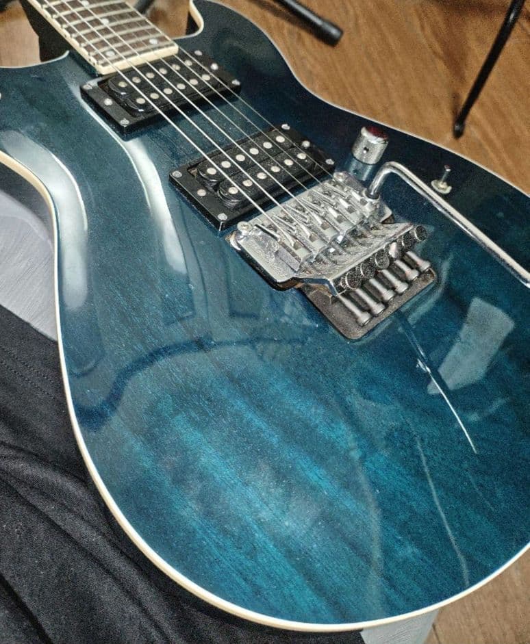 ギター FERNANDES Janne Da Arc jda 85y 115y