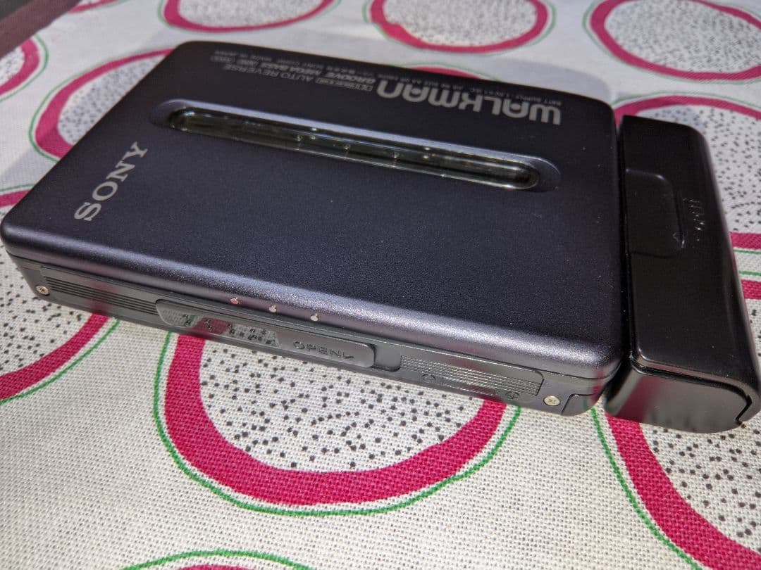SONY WALKMAN WM-EX677 GROOVE ソニー　ウォークマン