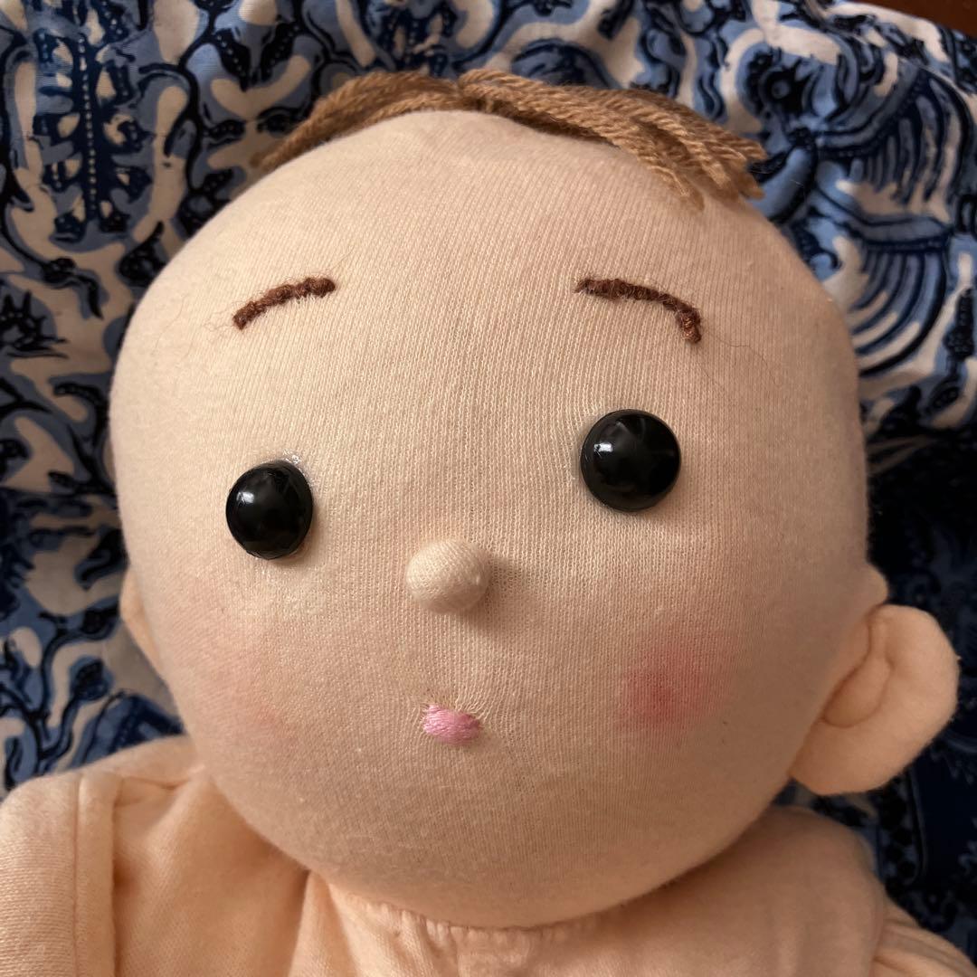 ハンドメイドの布製新生児人形 胎盤付き