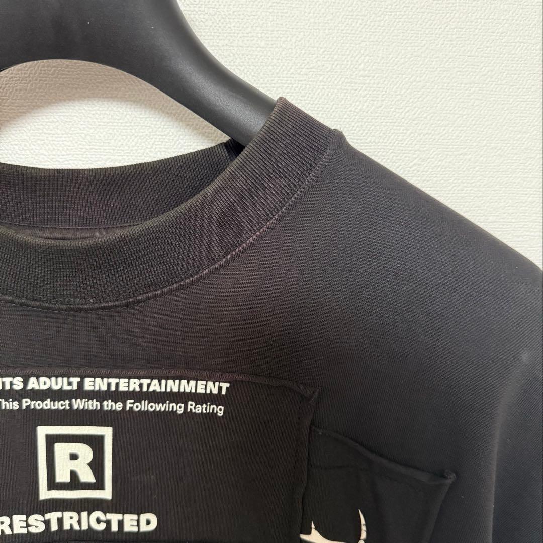 トップス VETEMENTS tee