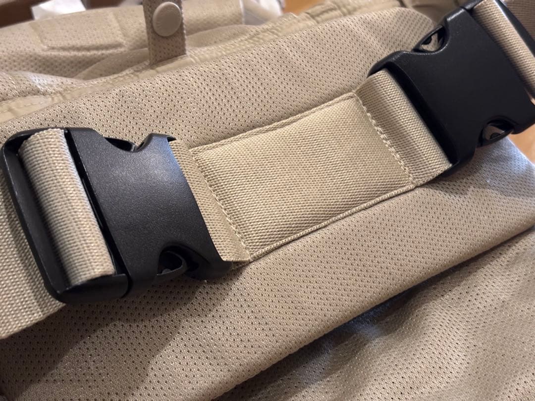 【極美品】アンジェレッテ ベビーキャリアオン　ベージュ