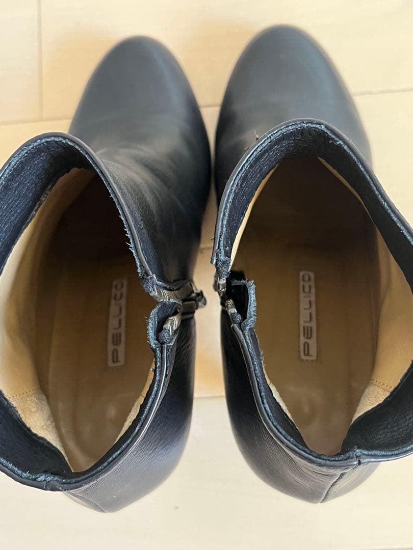 美品　ベリーコ　ショートブーツ　黒