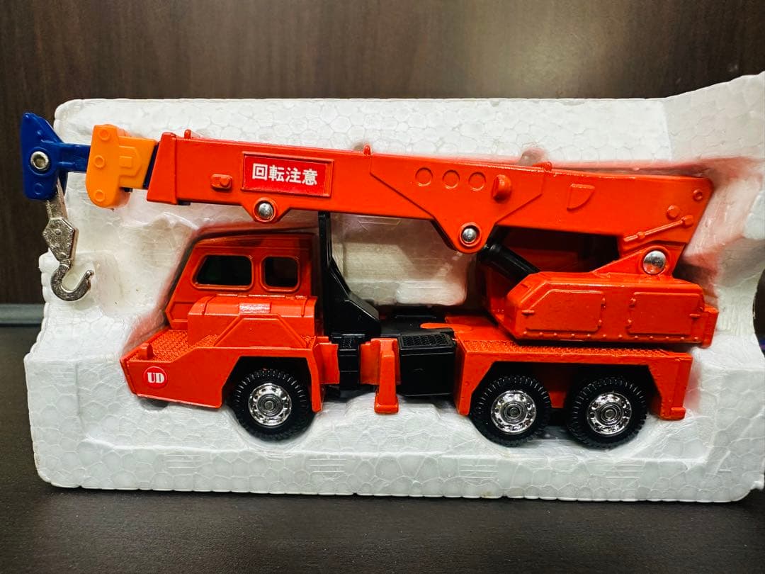 トミカ ダンディ DK-014 美品として　箱は痛みあります