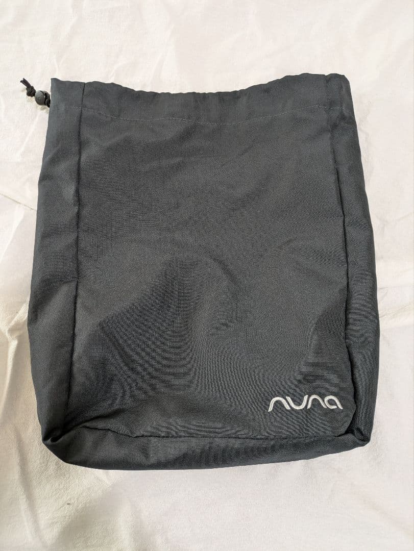 【nuna】 抱っこ紐+10maisの歯固めセット