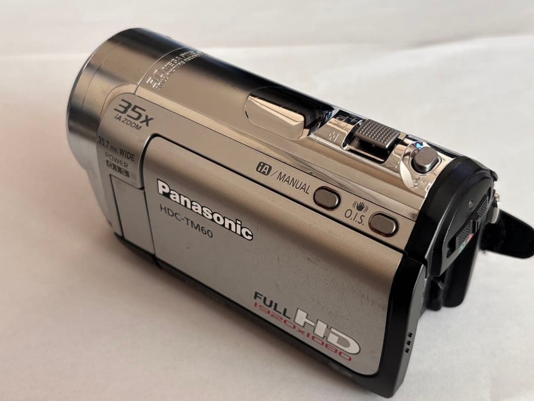 Panasonic HDC-TM60 ビデオカメラ本体