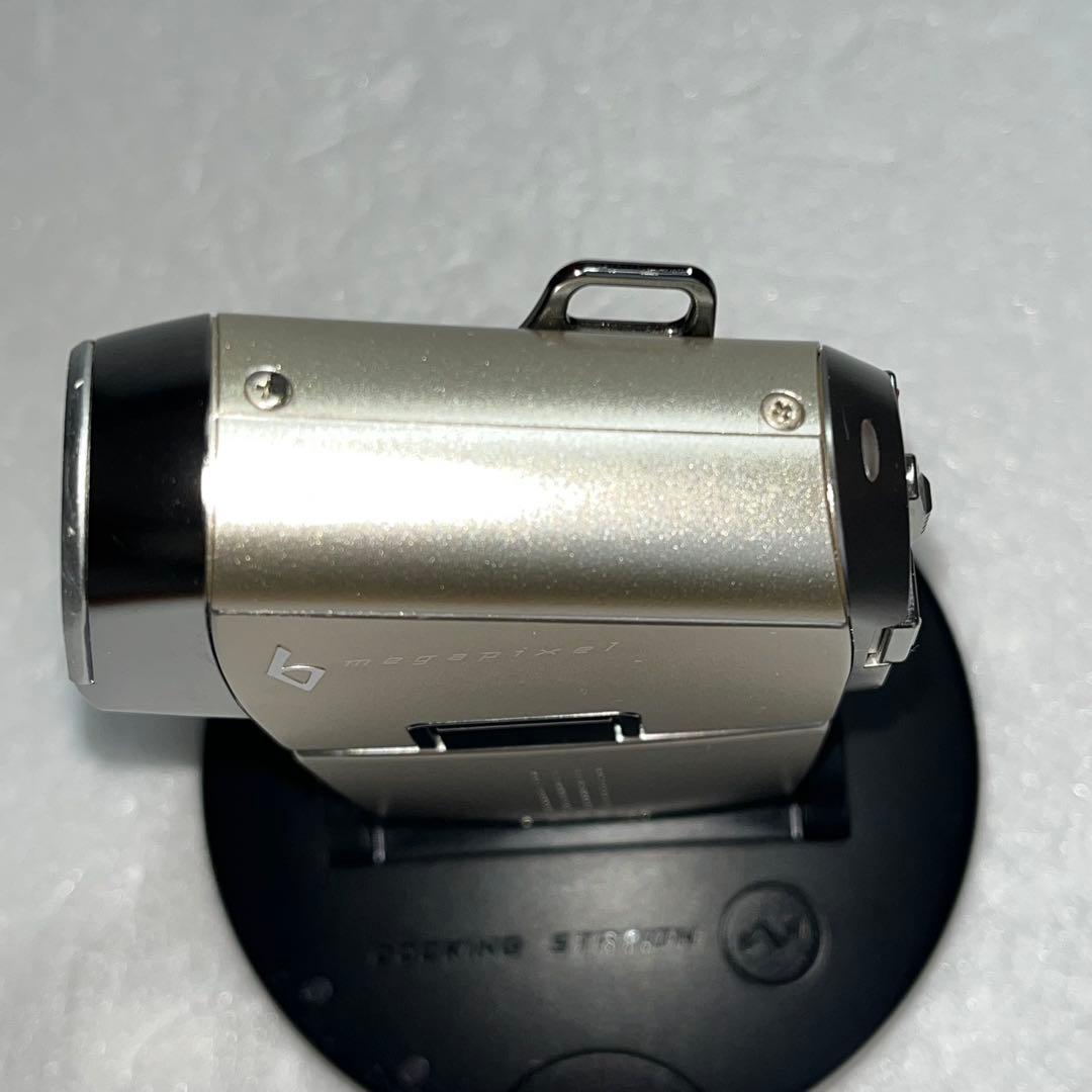 ☆稀少美品☆SANYOデジタルムービーカメラXacti DMX-C6シルバー