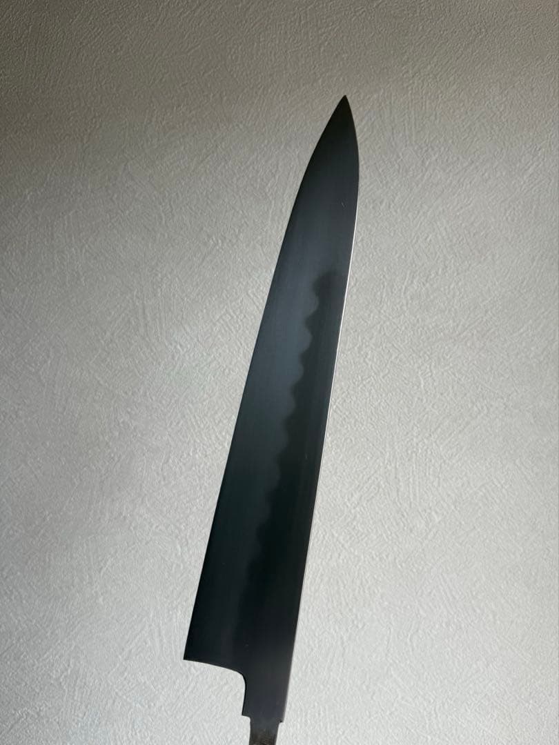 ヒロ］鉄釼良政作 本焼　和包丁 刃渡り30㎝ 全長47㎝ 鞘付 和牛刀