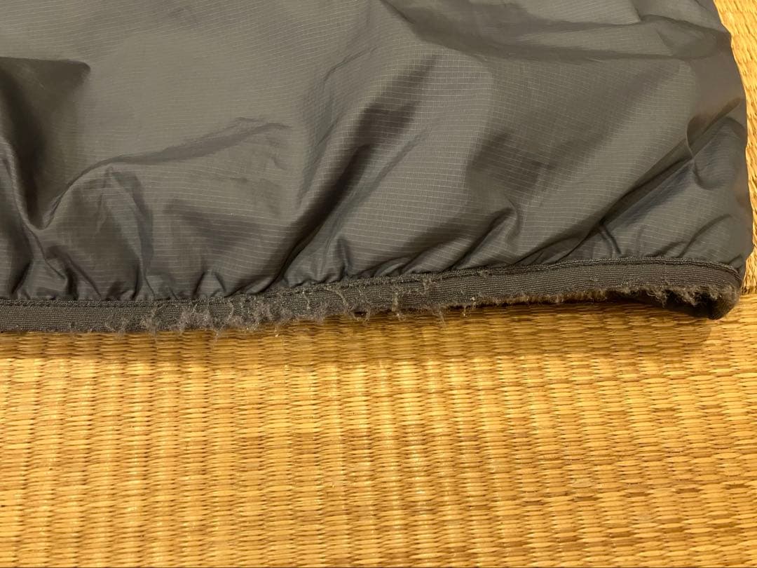 patagonia パフボール　ベスト　企業刺繍