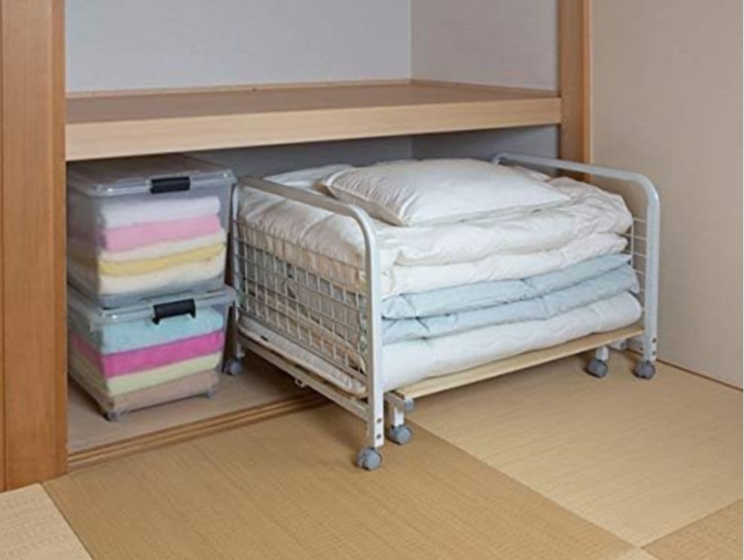 【期間限定価格】伸縮できる キャスター付 布団収納ラック 1段