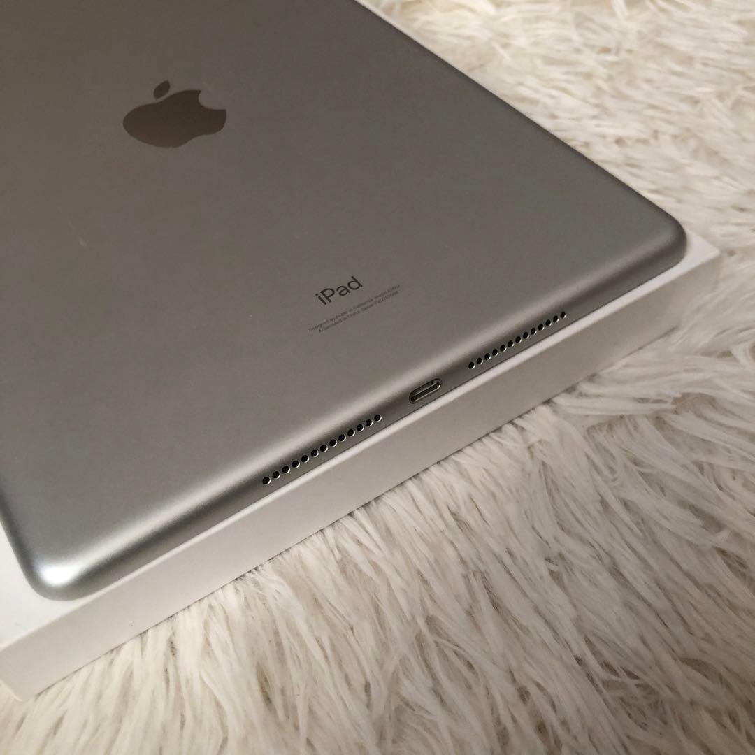 【完動品】iPad 第9世代 64GB 【すぐ発送】