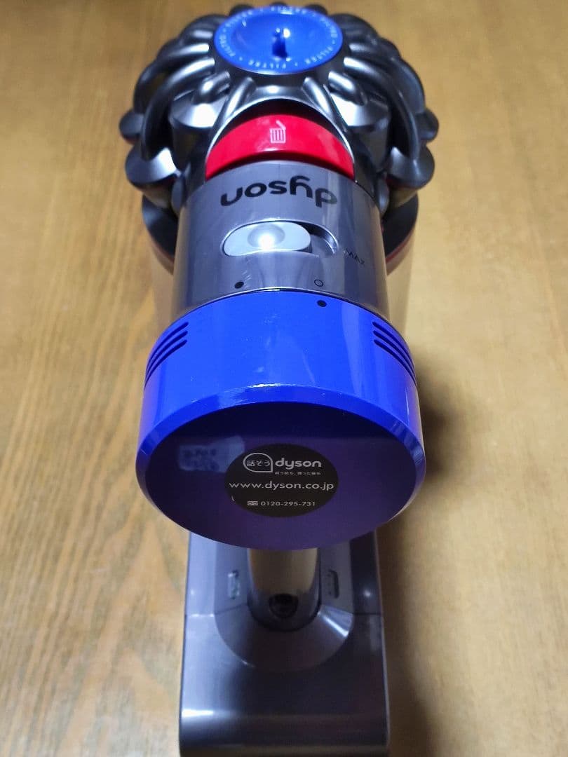 割引中 ダイソンV8 SV10掃除機 分解清掃済み動作品純正バッテリー2つセット