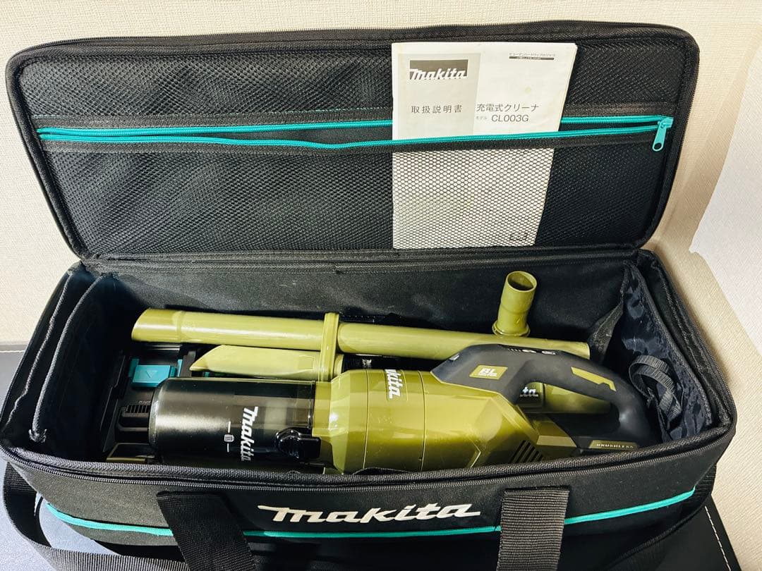 Makita 掃除機40V CL003G サイクロン一体式　専用ケース付