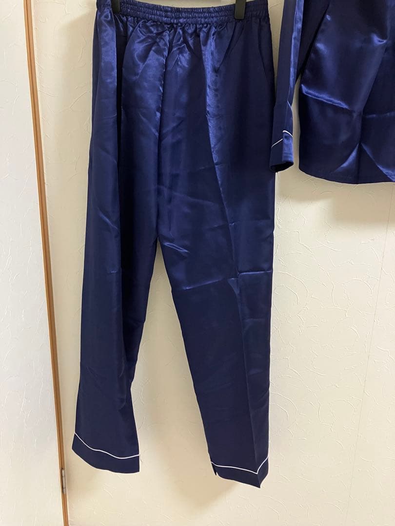 美品 Golden Dragon シルク パジャマ 絹100% ネイビー XL