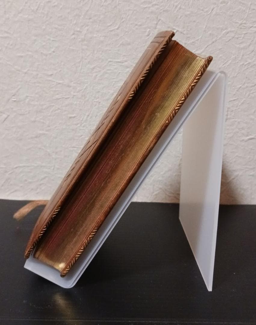 フランス製ミサ典書 MISSEL 革装丁 金彩小口 祈祷書 洋書