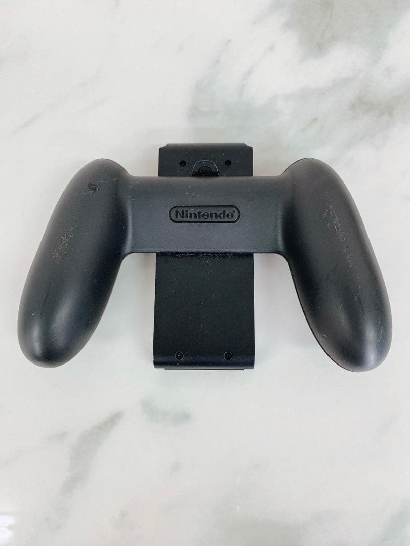 。Nintendo Switch HAC-001 本体　HAC-011