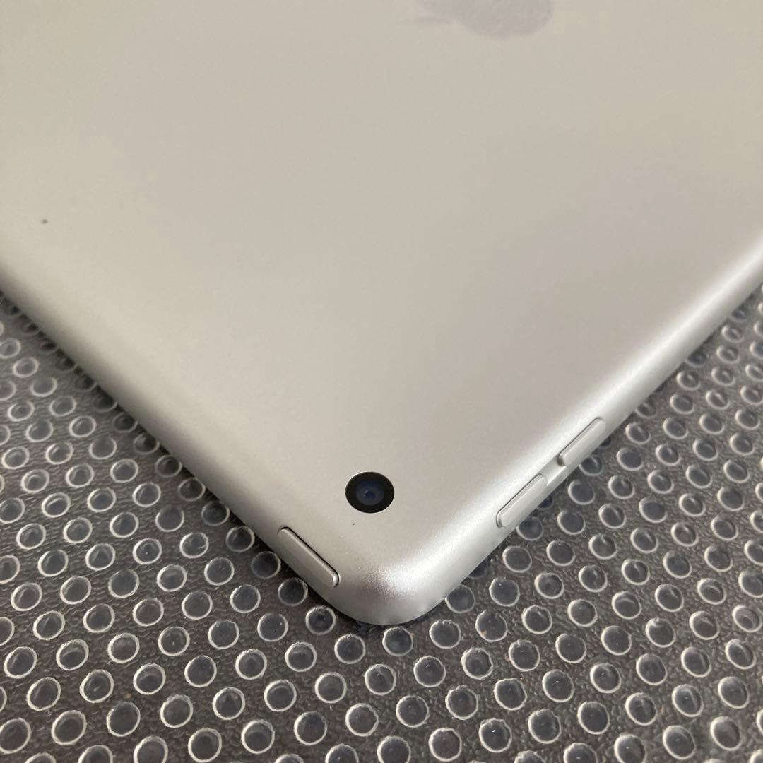 603【早い者勝ち】電池最良好☆iPad8 第8世代 32GB WIFIモデル☆