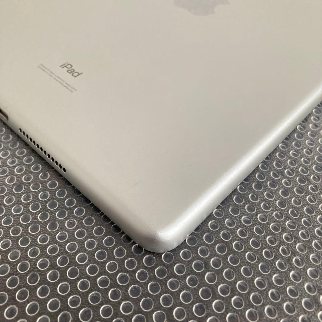 603【早い者勝ち】電池最良好☆iPad8 第8世代 32GB WIFIモデル☆